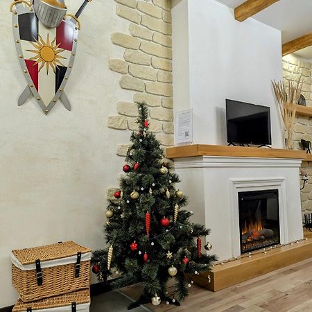 Гетьманські Палати , Старе Місто, 2 Спальні, Балкон-Тераса , 85 М Кв 카미야네치포딜시키 외부 사진